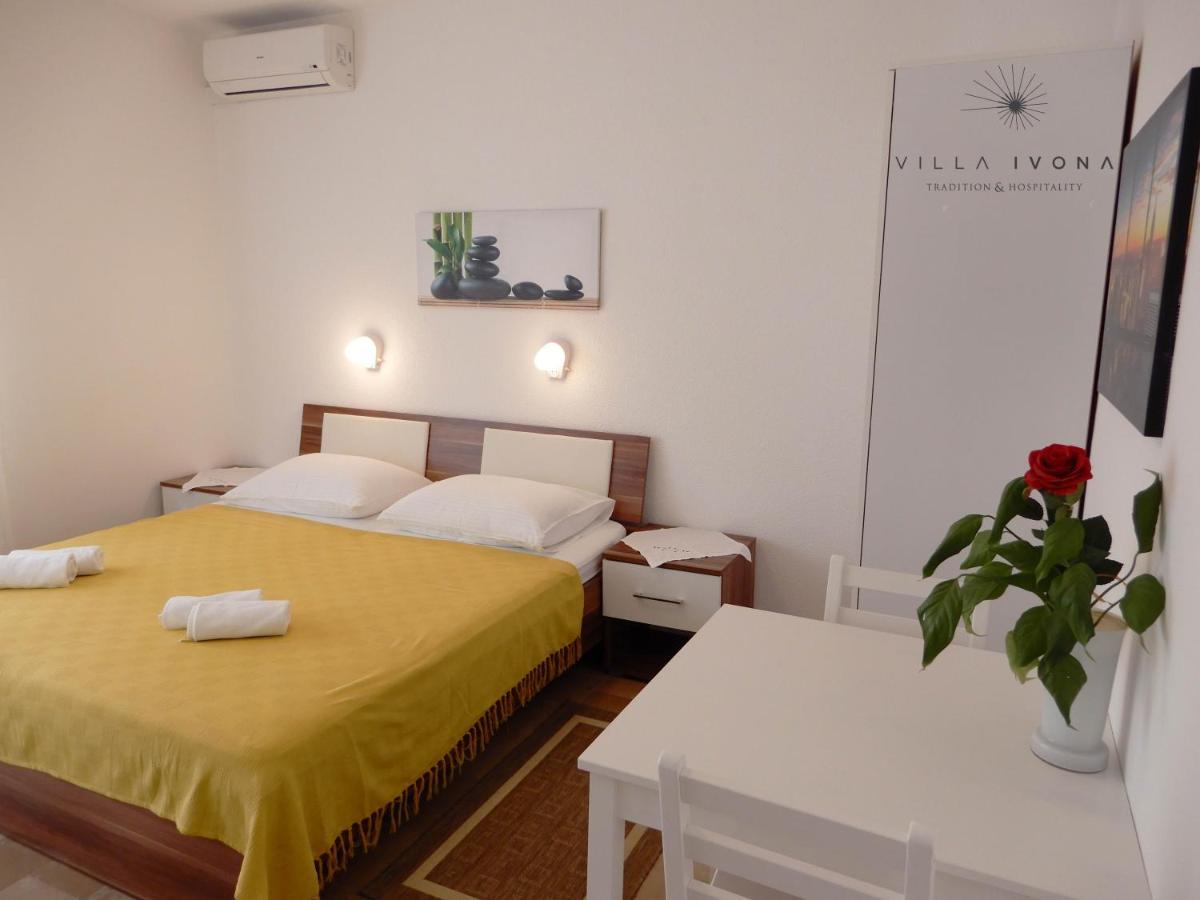 Bed And Breakfast Ivona Baska Voda Exterior photo